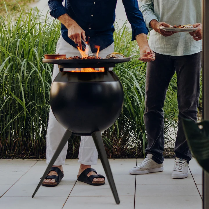 höfats - Moon 45 Plancha grill set high, all black