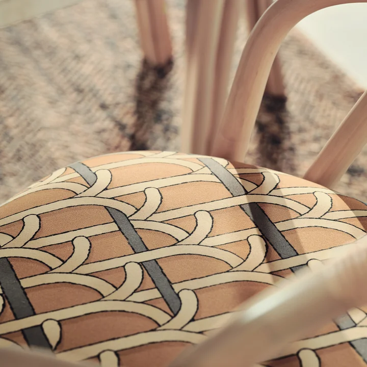 Gubi - Bistra armchair