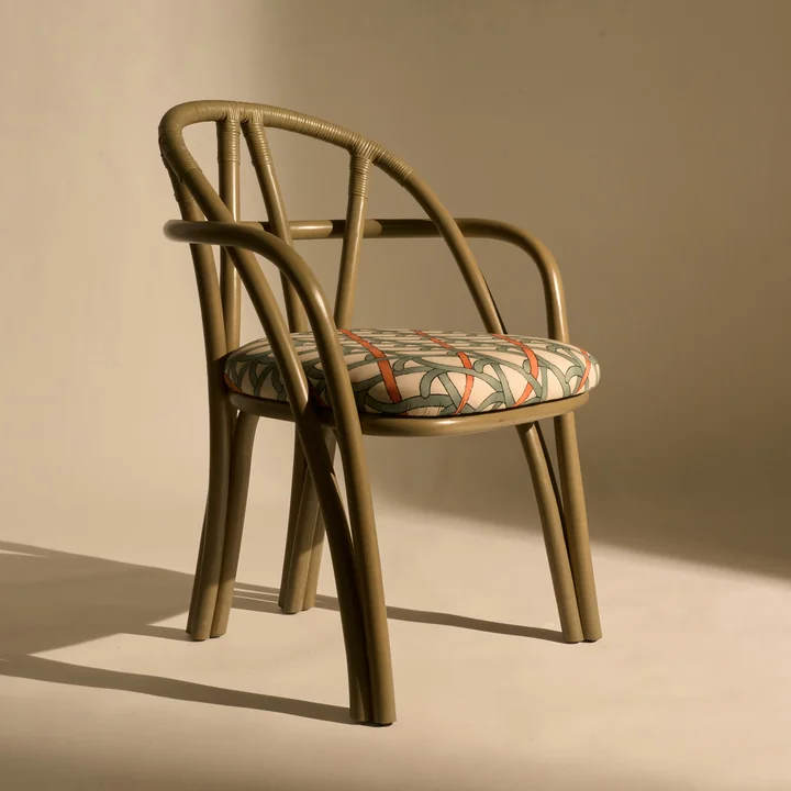 Gubi - Bistra armchair