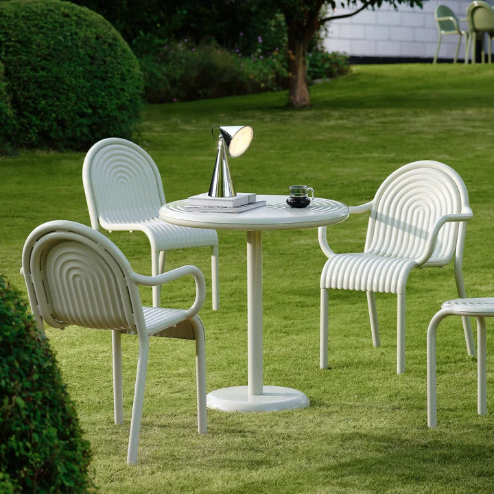 Tom Dixon - Groove Round garden table, Ø 69.7 cm, putty