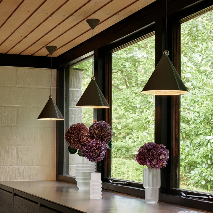 Tom Dixon - Pose LED pendant light, Ø 25 cm, kelp