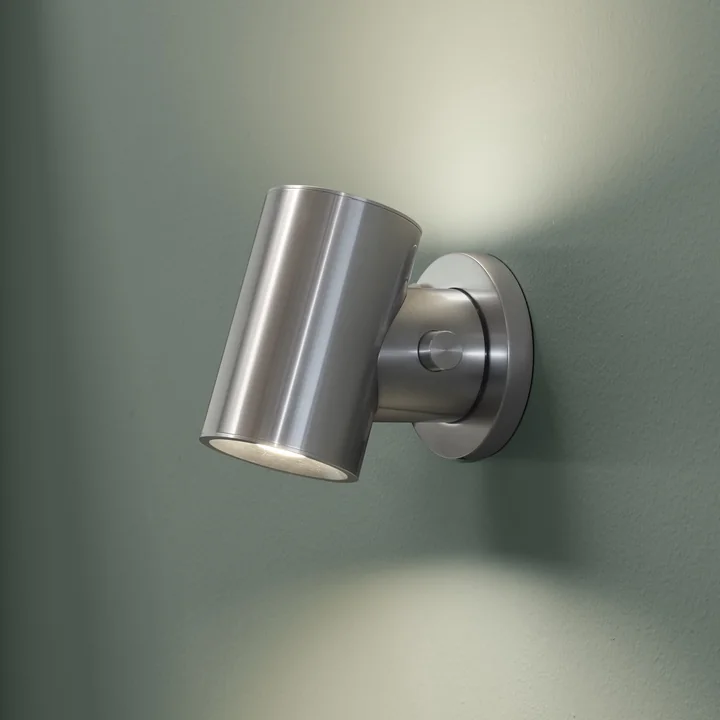 Muuto - Beam LED wall light, polished aluminum