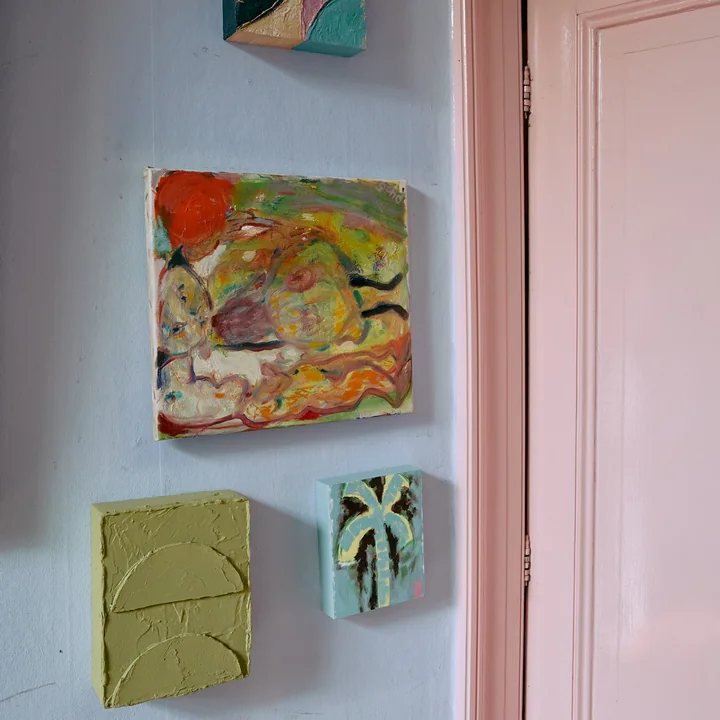 HKliving - Pocket Exhibit