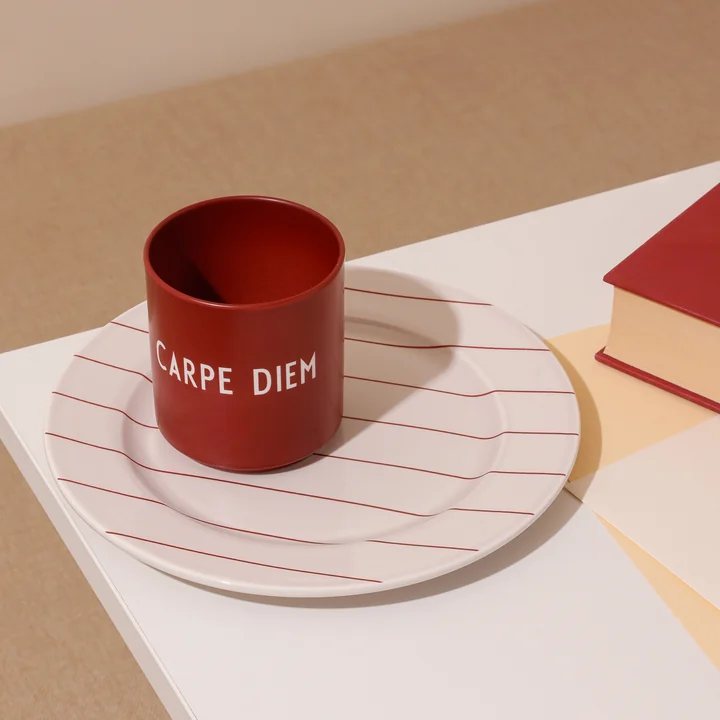Design Letters - AJ Favourite Porcelain mug, Carpe Diem / burgundy