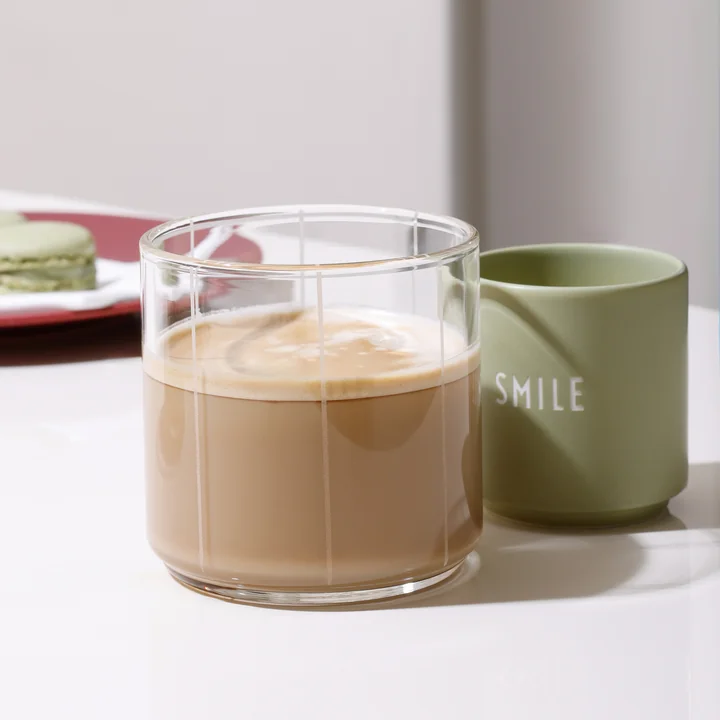 Design Letters - Porcelain mini mug, Smile / green