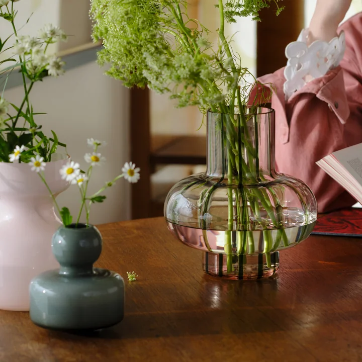 Marimekko - Umpu Vase, olive / powder / clear