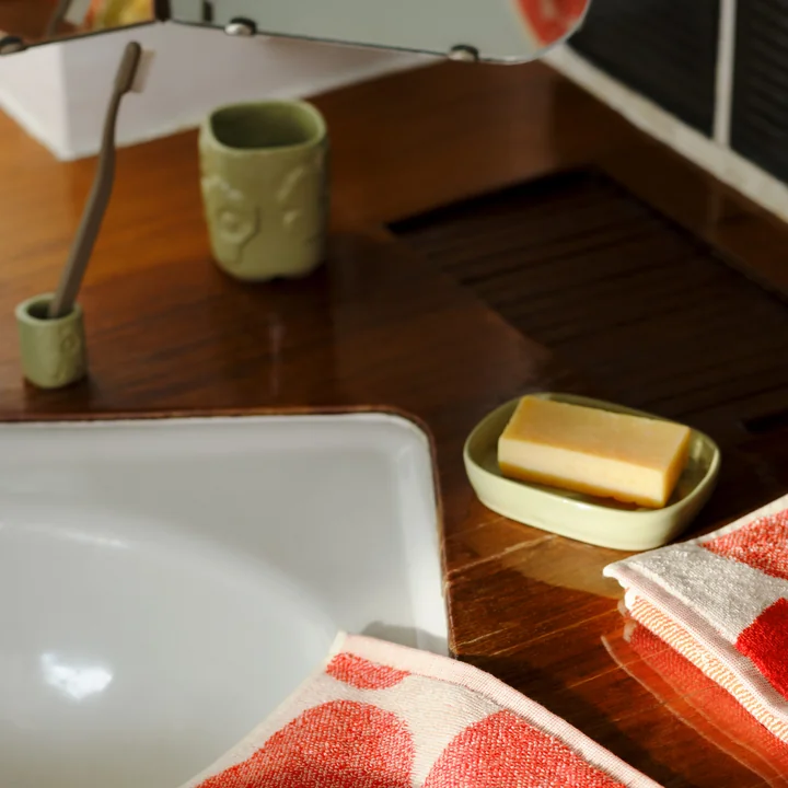 Marimekko - Unikko container, toothbrush tumbler and soap dish, pear