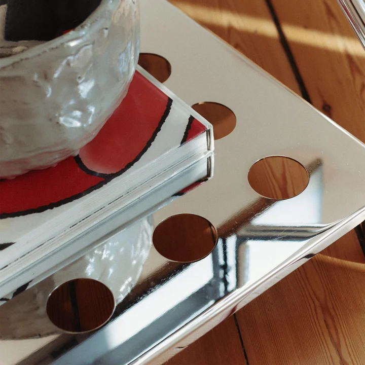 Pedestal - Disco TV stand, 40 - 70 inch, chrome