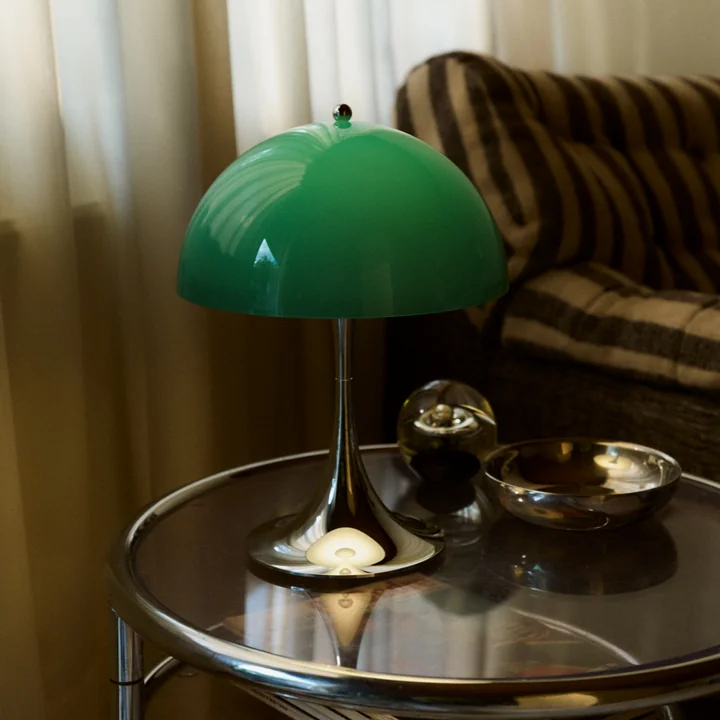 Louis Poulsen - Panthella 250 Portable V3 Rechargeable LED table lamp, chrome / original opal green
