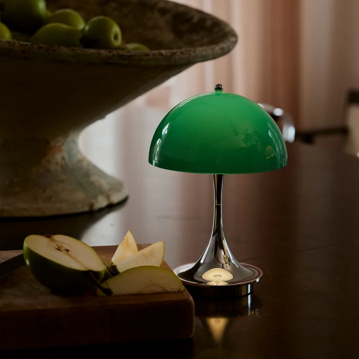 Louis Poulsen - Panthella 160 Portable V3 rechargeable LED table lamp, chrome / original opal green