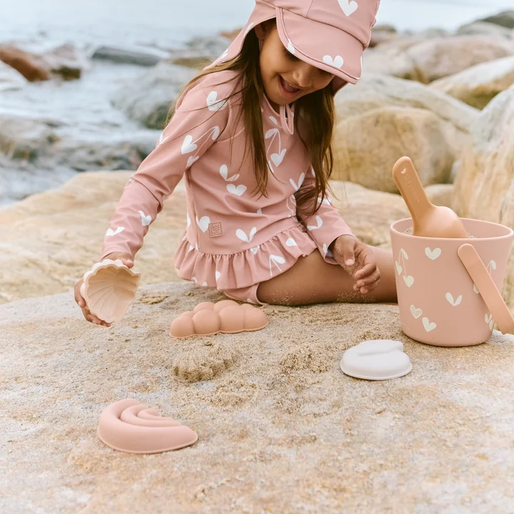 LIEWOOD - Gilma beach set, Sweethearts, pale tuscuny (6 pcs.)