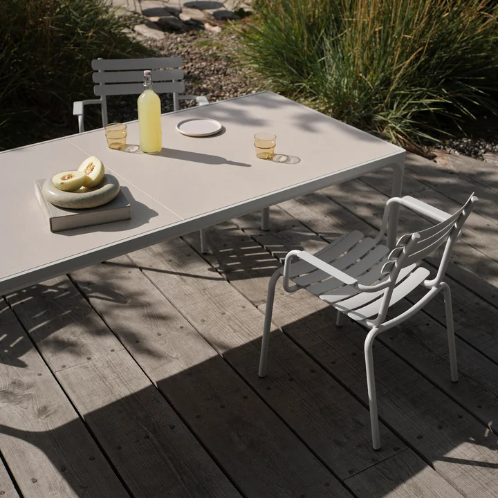 HOUE - FOUR Outdoor table