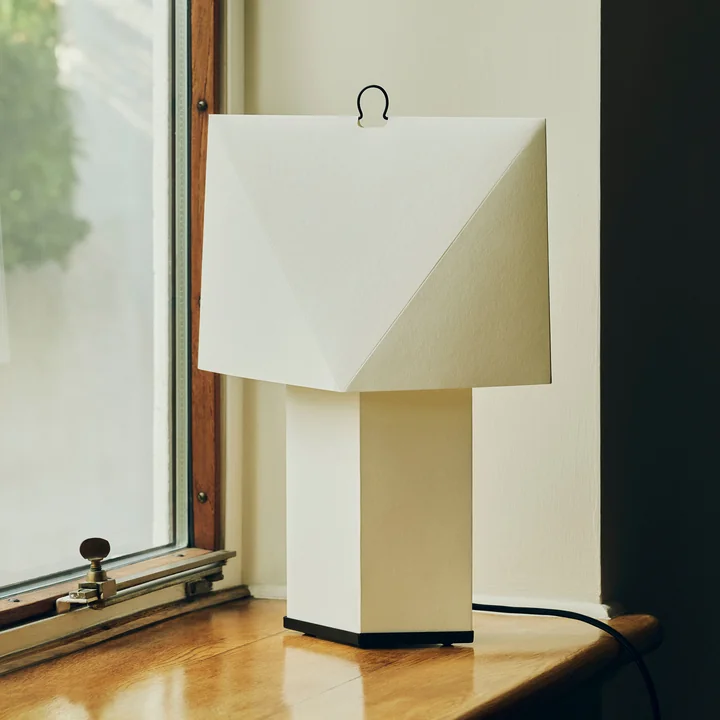 HAY - Aplat Table lamp 660, white