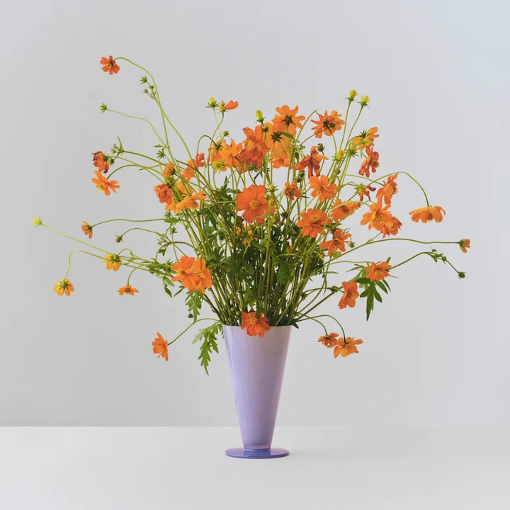 HAY - Conical Vase S, Ø 9.6 x H 18 cm, light blue and lavender blue