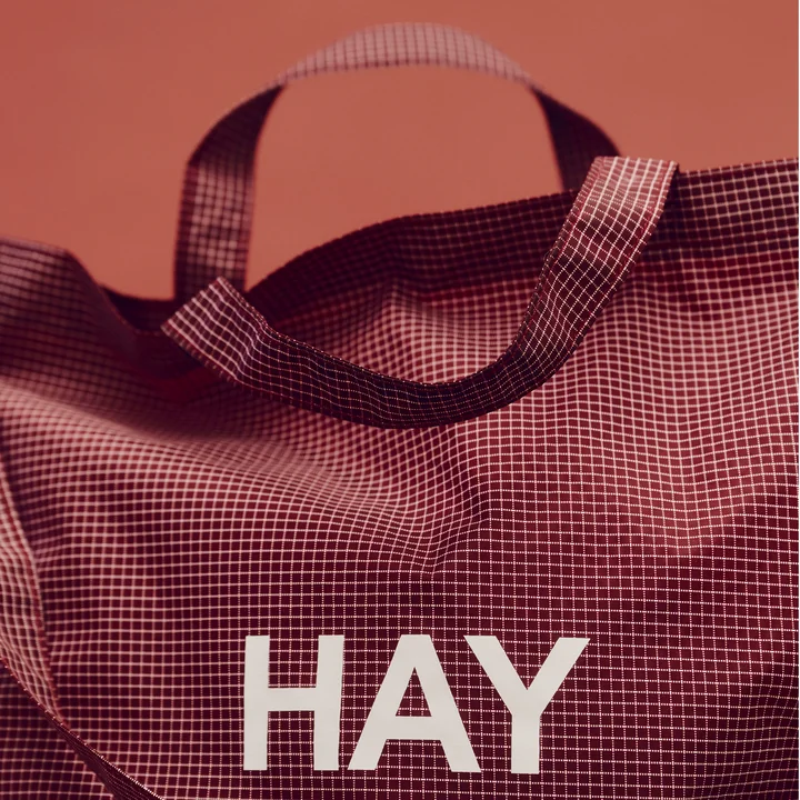 HAY - Grid Crossover Bag M, burgundy