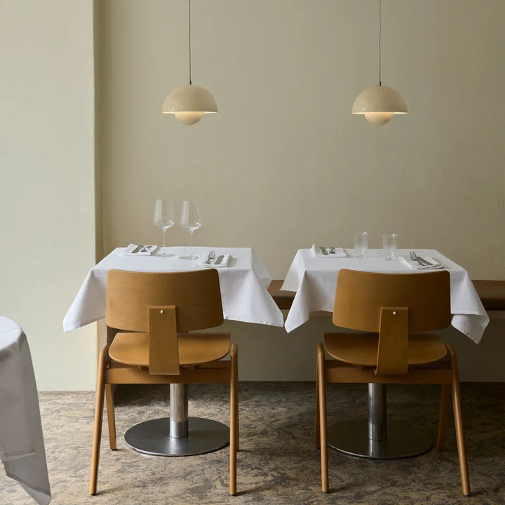 & Tradition - FlowerPot Pendant light VP1, ivory