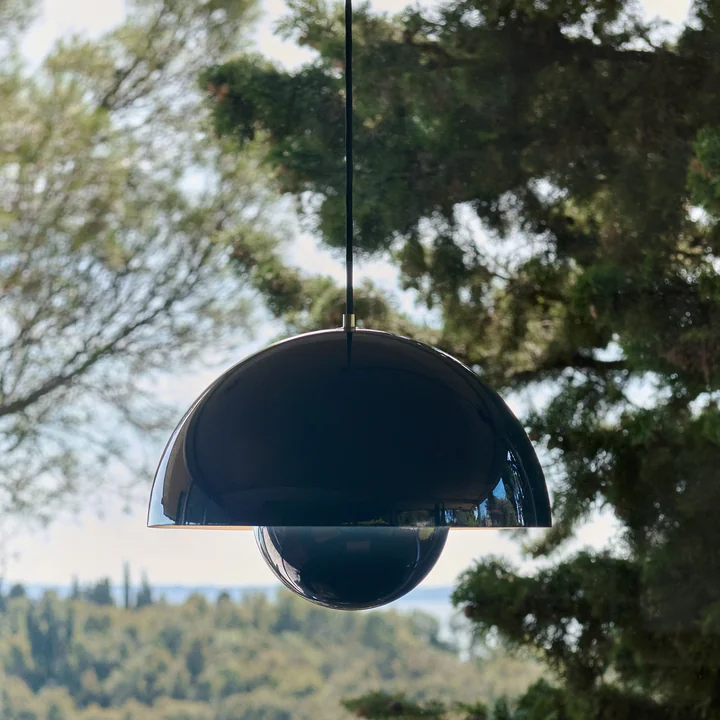 & Tradition - FlowerPot Pendant light VP7, steel blue
