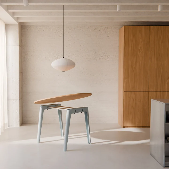 TipToe - NEW MODERN Round dining table