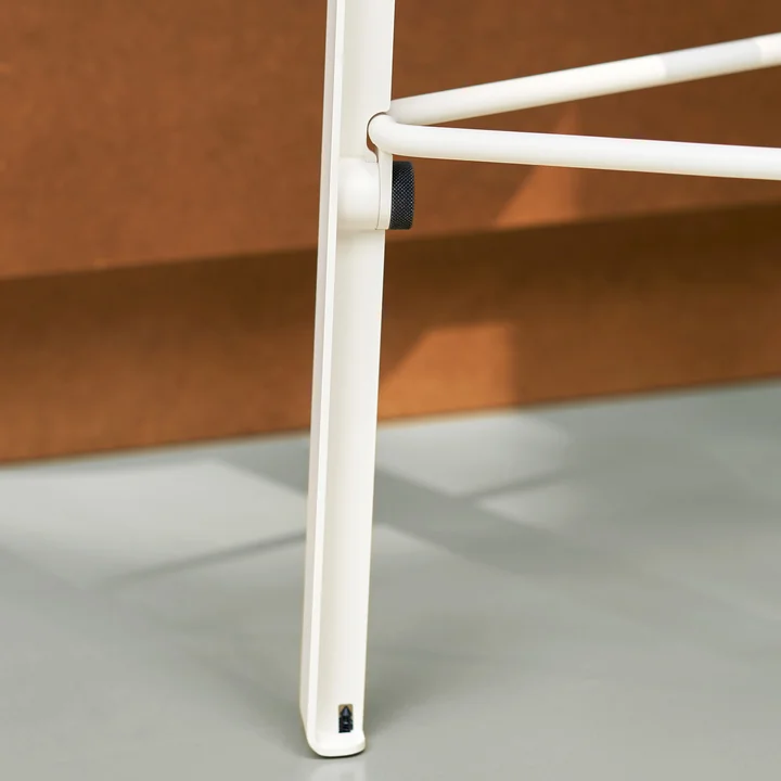 Tiptoe - Lou Bar stool