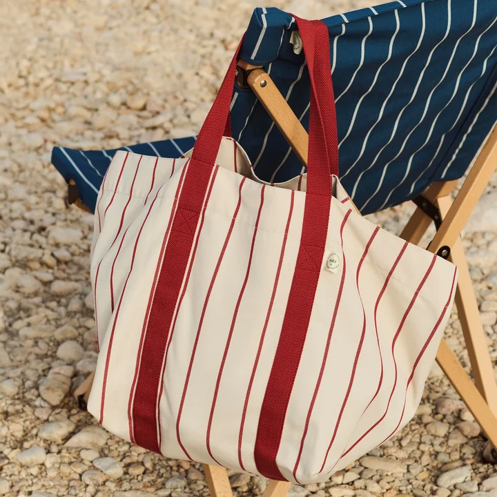 HAY - Outdoor Market Picnic bag M, beige with red stripes