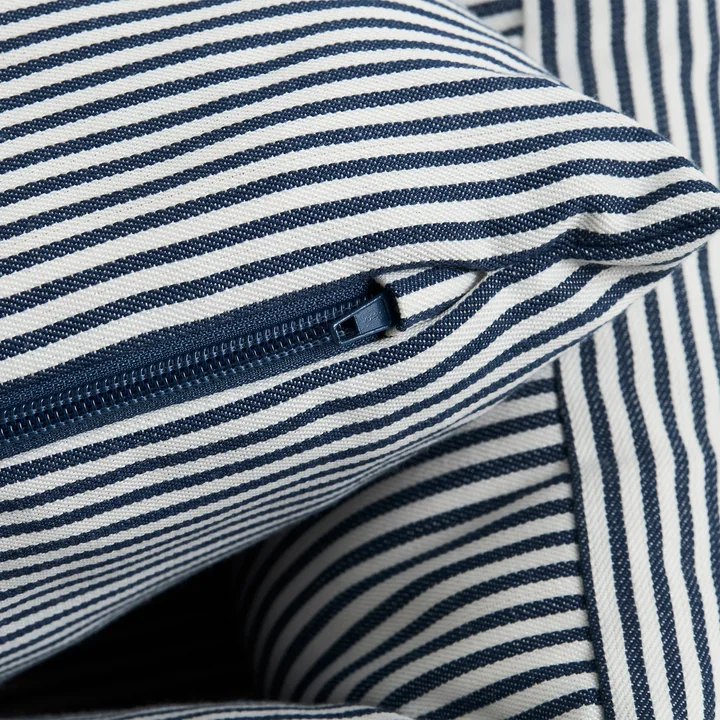 HAY - Dog bed, Zip, L, blue / white stripes