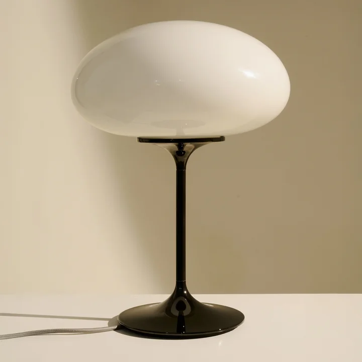 Gubi - Stemlite Table lamp H 42 cm, chrome black / opal