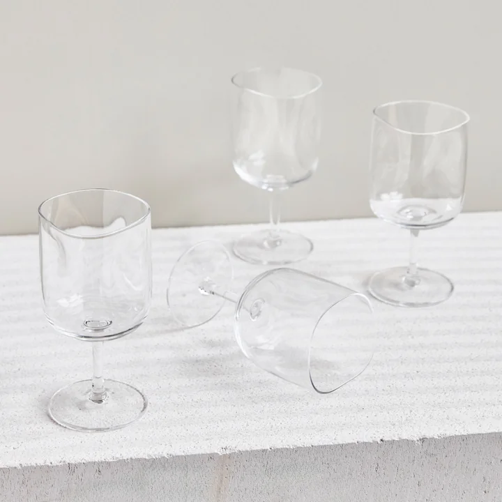 House Doctor - Sand wine glass, h 16 cm, clear (set of 4)