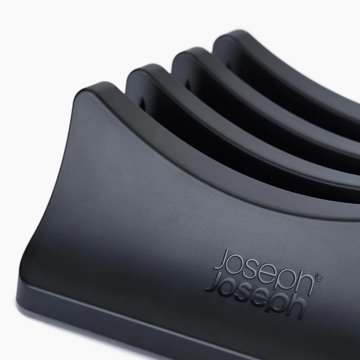 Joseph Joseph - Space Cookware, lid holder