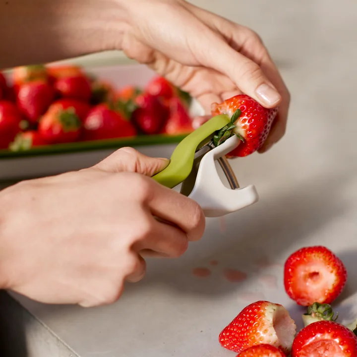 Joseph Joseph - Tweezy 2-in-1 corer, stone / green