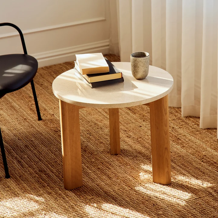 Andersen Furniture - Evoke Coffee table, Ø 55 cm, oak / marble