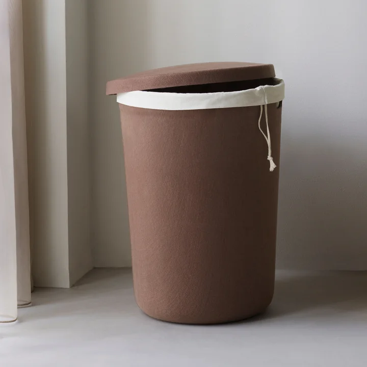 Normann Copenhagen - Hide Laundry basket, brown with cotton bag