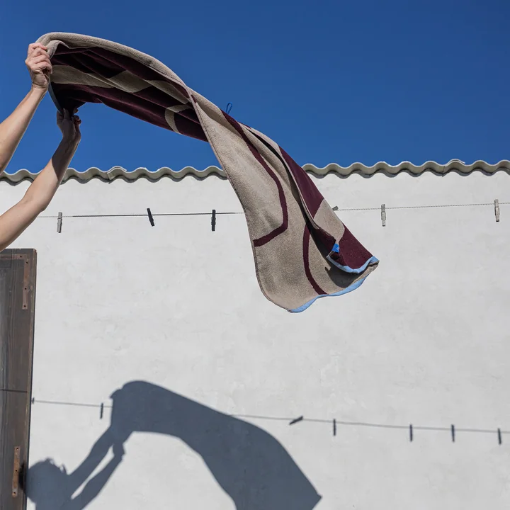 Mette Ditmer - Nova Arte Bath towel, 70 x 133 cm, wine / sand