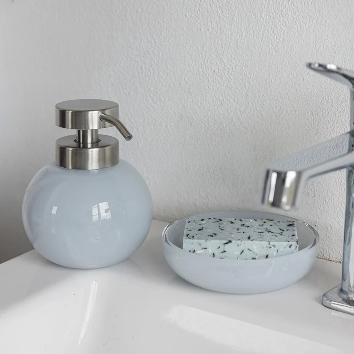 Mette Ditmer - OPAL Soap dispenser and soap dish, light blue