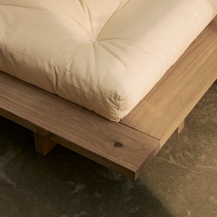 Karup - Japan bed, oiled oak