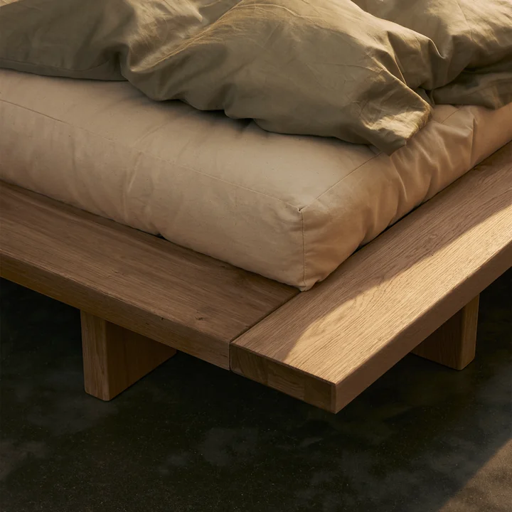 Karup - Japan bed, oiled oak
