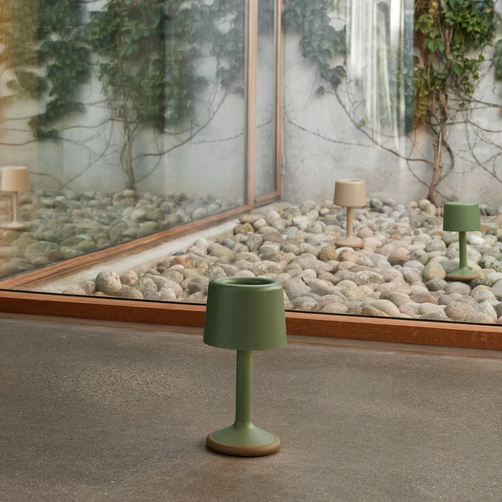 HOUE - Luu LED Solar rechargeable light, olive green