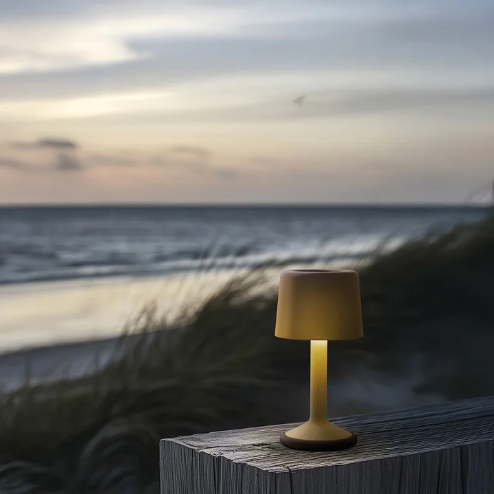 HOUE - Luu LED Solar battery light