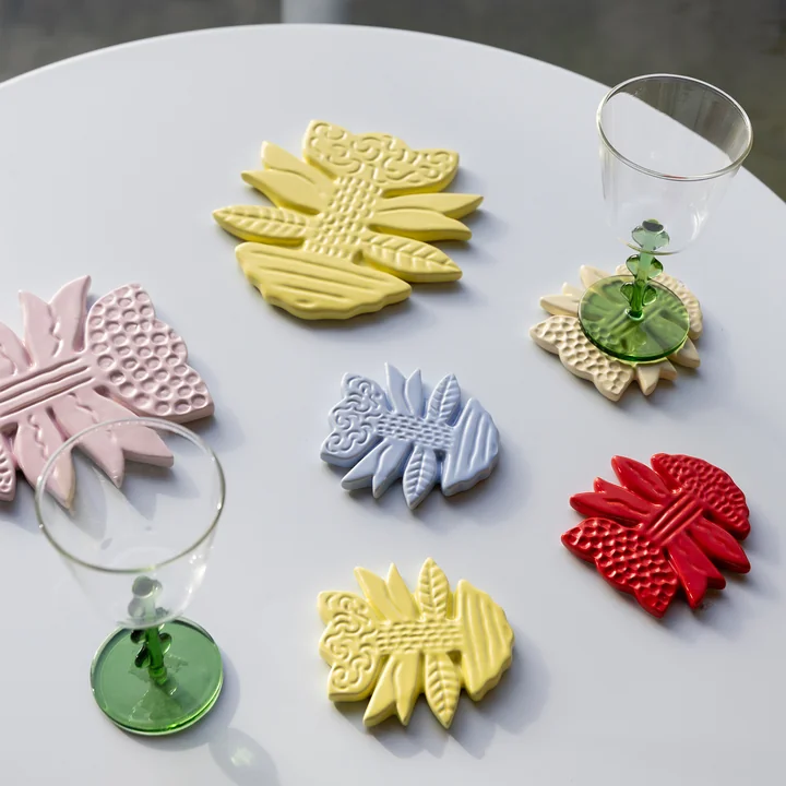 & klevering - Flower trivet
