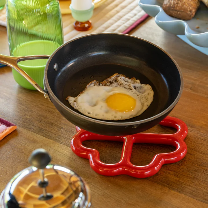 & klevering - Clover Trivet, red