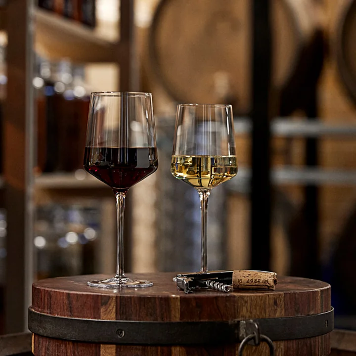 Zone Denmark - Rocks White wine glass, 30 cl (set of 2)