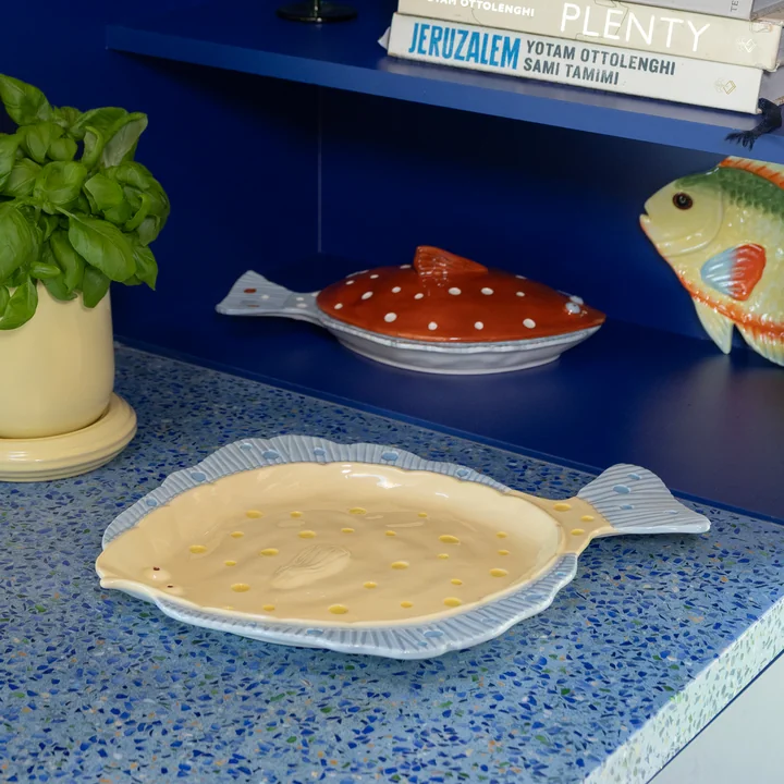 & klevering - Plaice Serving platter and Plaice tureen