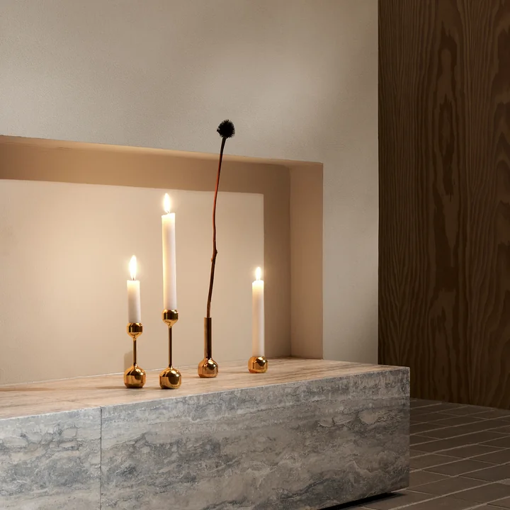 Lind DNA - Silhouette Candlestick