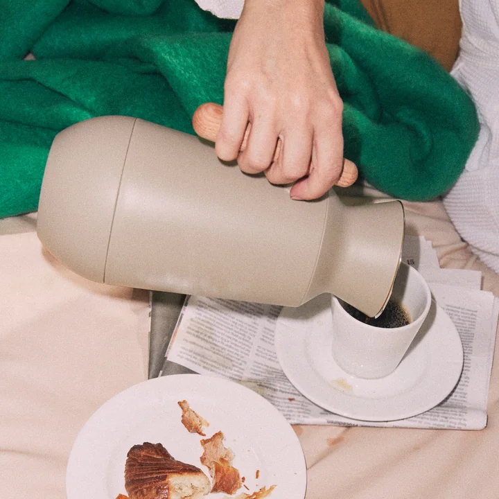 Rosendahl - DayBreak Vacuum jug tall, 1.0 l, sand