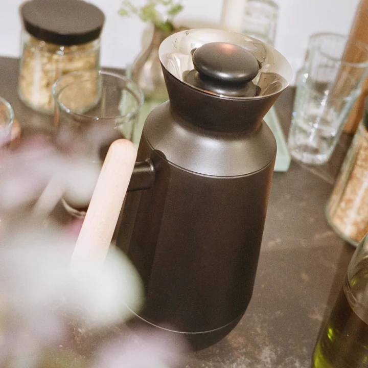 Rosendahl - DayBreak Vacuum jug tall, 1.0 l, black