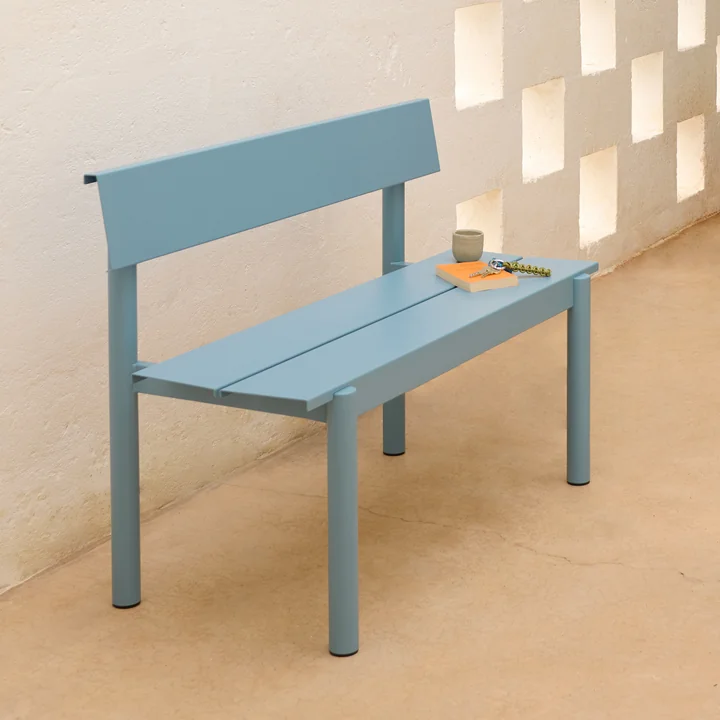 Muuto - Linear Steel Bench with backrest, 110 cm, light blue