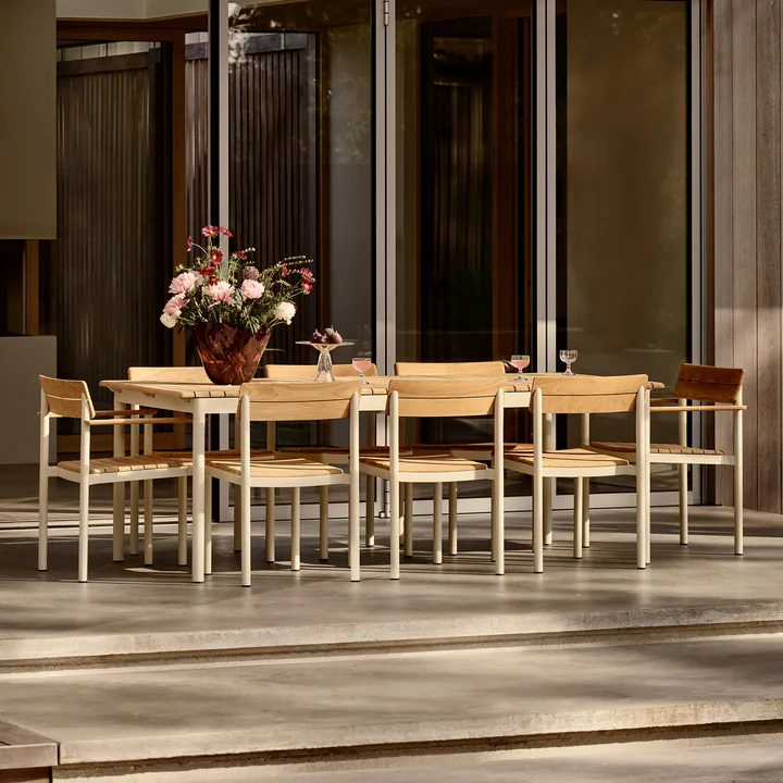 Fritz Hansen - Skagerak Pelagus Chair, armchair and table, teak / ivory