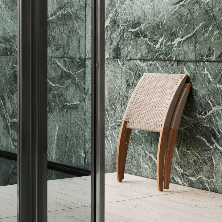 MG501 Cuba Chair Outdoor, untreated teak / sesame by Carl Hansen