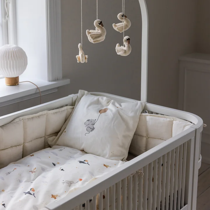 Sebra - Baby cot bumper, quilted / World of Sebra