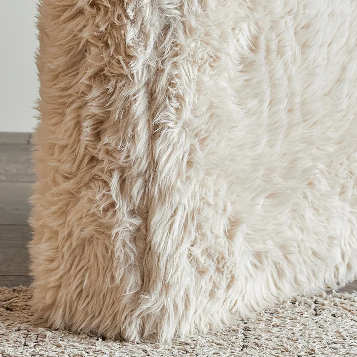 Bloomingville - Bobbie Stool, Fluffy, beige