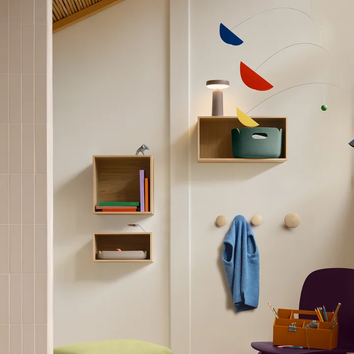 Muuto - Mini Stacked System shelf module, small / oak